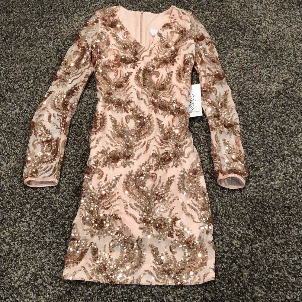 Gorgeous NEW Simply Rose Gold/Pink Champagne Sequin Dress w/tags